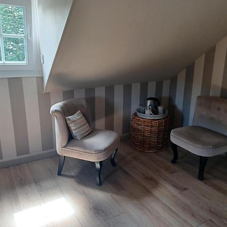Bed and Breakfast Les Pommiers Honfleur Exterior foto
