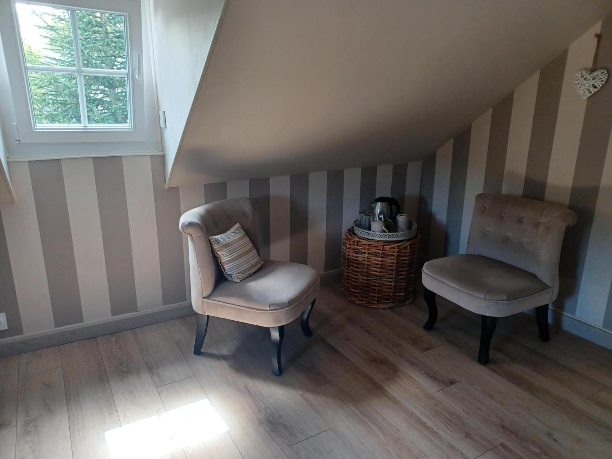 Bed and Breakfast Les Pommiers Honfleur Exterior foto