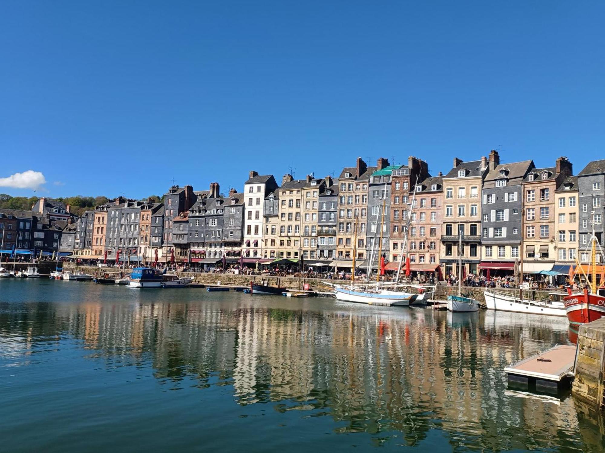 Bed and Breakfast Les Pommiers Honfleur Exterior foto